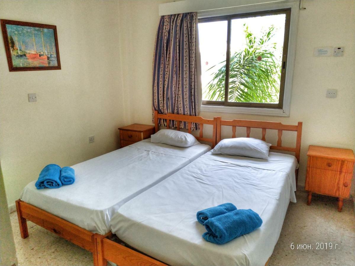 Constantaras Apartments بروتاراس المظهر الخارجي الصورة